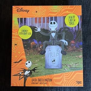 Jack Skellington On Tombstone Airblown 3.5' LED Inflatable